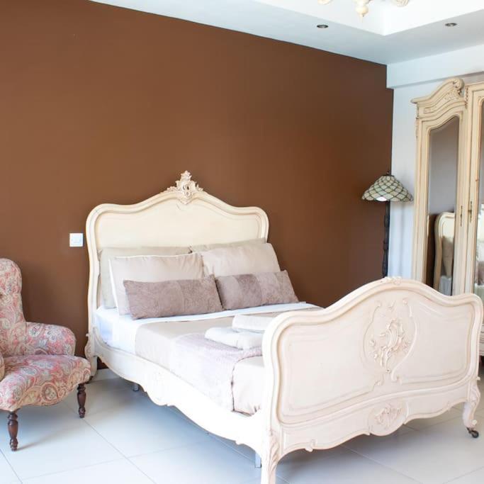 Villa Artemis Ларнака Екстер'єр фото
